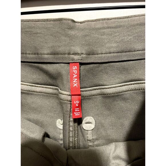 NWT Spanx Stretch Twill Straight Leg Pants in Olive Oil Women's Size Large - Picture 12 of 12